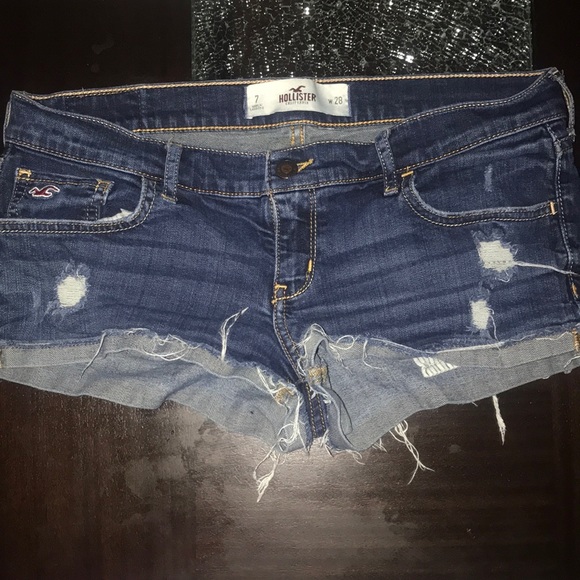 Hollister Pants - Hollister shorts